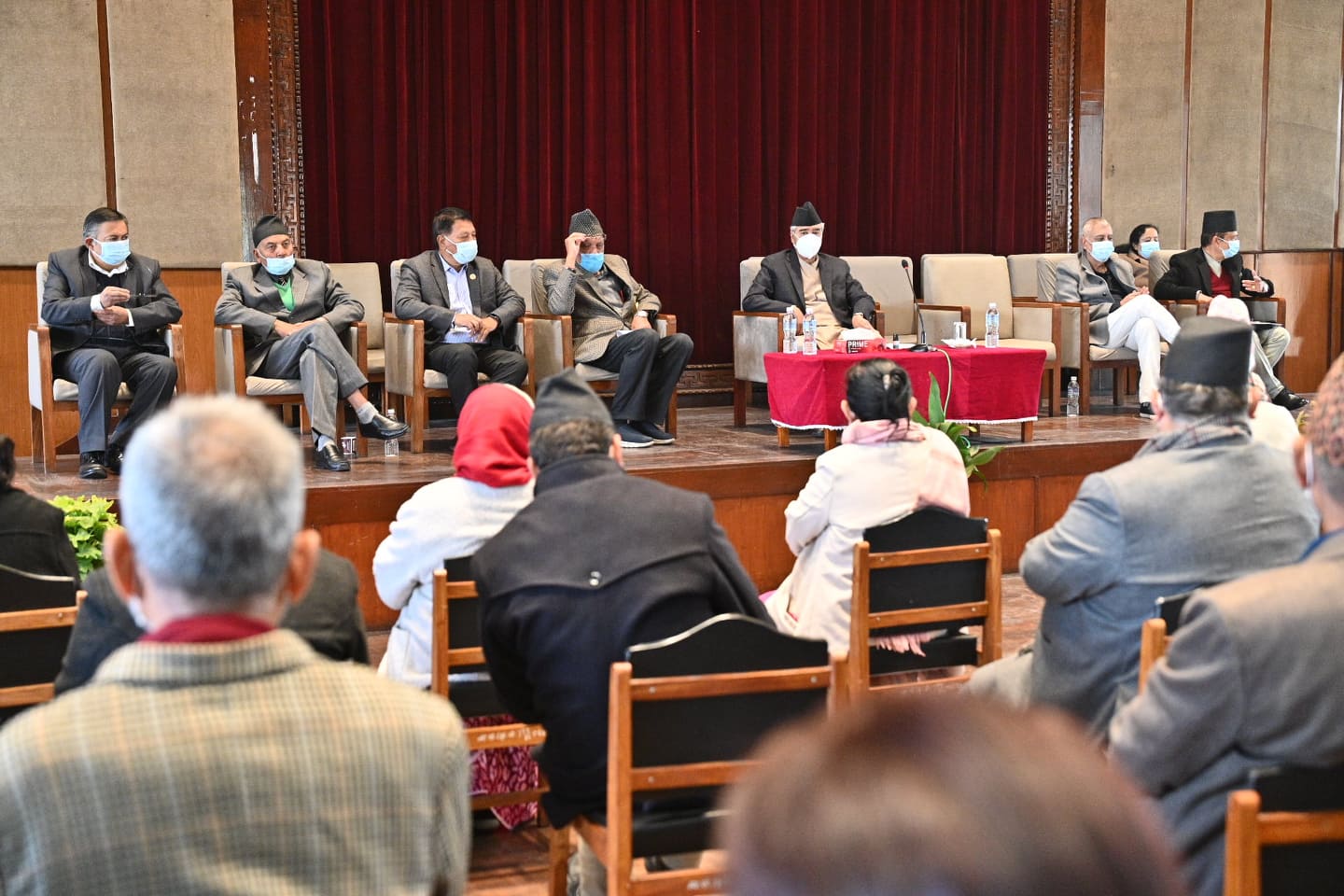 कांग्रेस बैठकमा एमसीसीबारे रामशरणको ब्रिफिङ